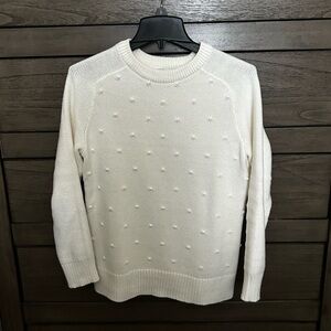 Old Navy White Knit Sweater